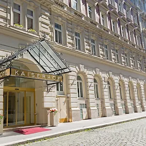 Отель Kaiserhof ****