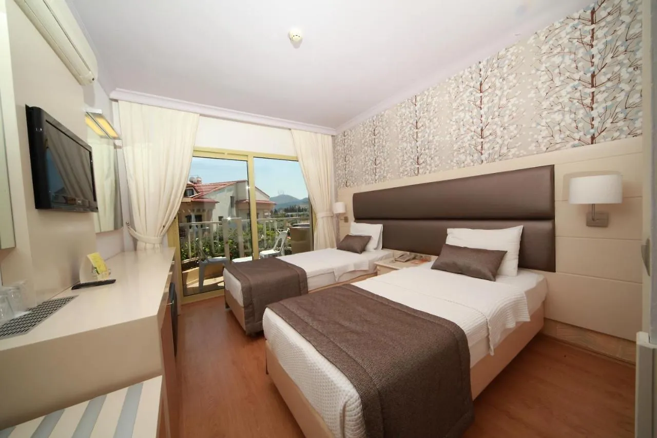 Grand Hotel Faros 말마리스